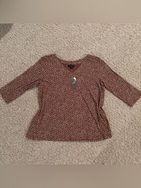 NWT J. Jill Women’s Wearever Collection Brown & White Polka Dot Top Sz. PT Small